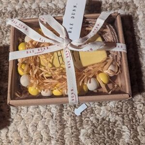 Rae Dunn Yellow Soap Gift Set